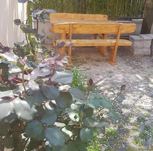 South Gate Apartmán *